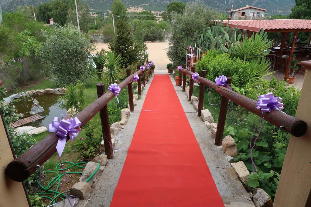 S'Arriali Ranch Guest House Iglesias Exterior photo