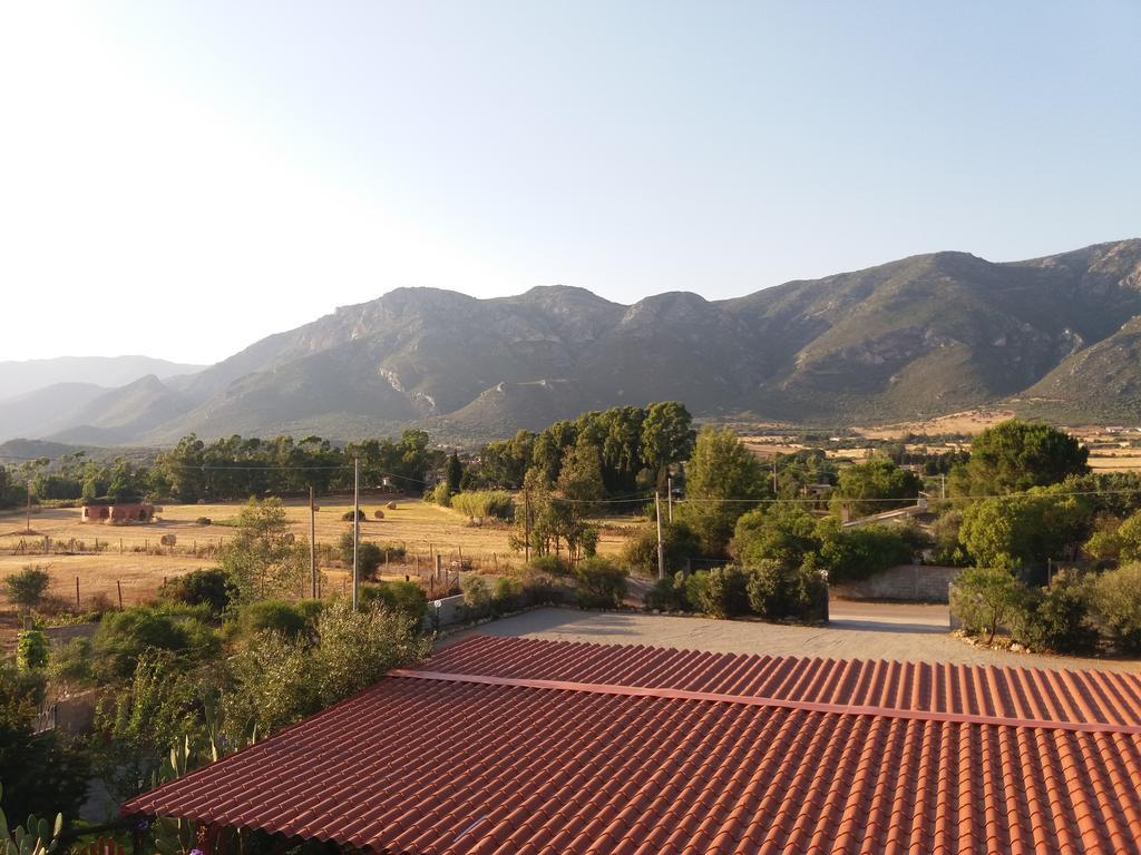 S'Arriali Ranch Guest House Iglesias Exterior photo