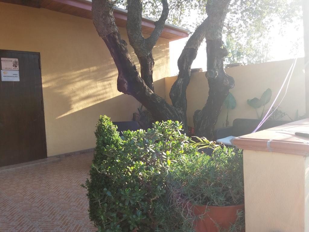 S'Arriali Ranch Guest House Iglesias Exterior photo
